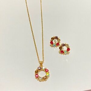 Chic Multicolor Floral Pendant Necklace and Earring Set